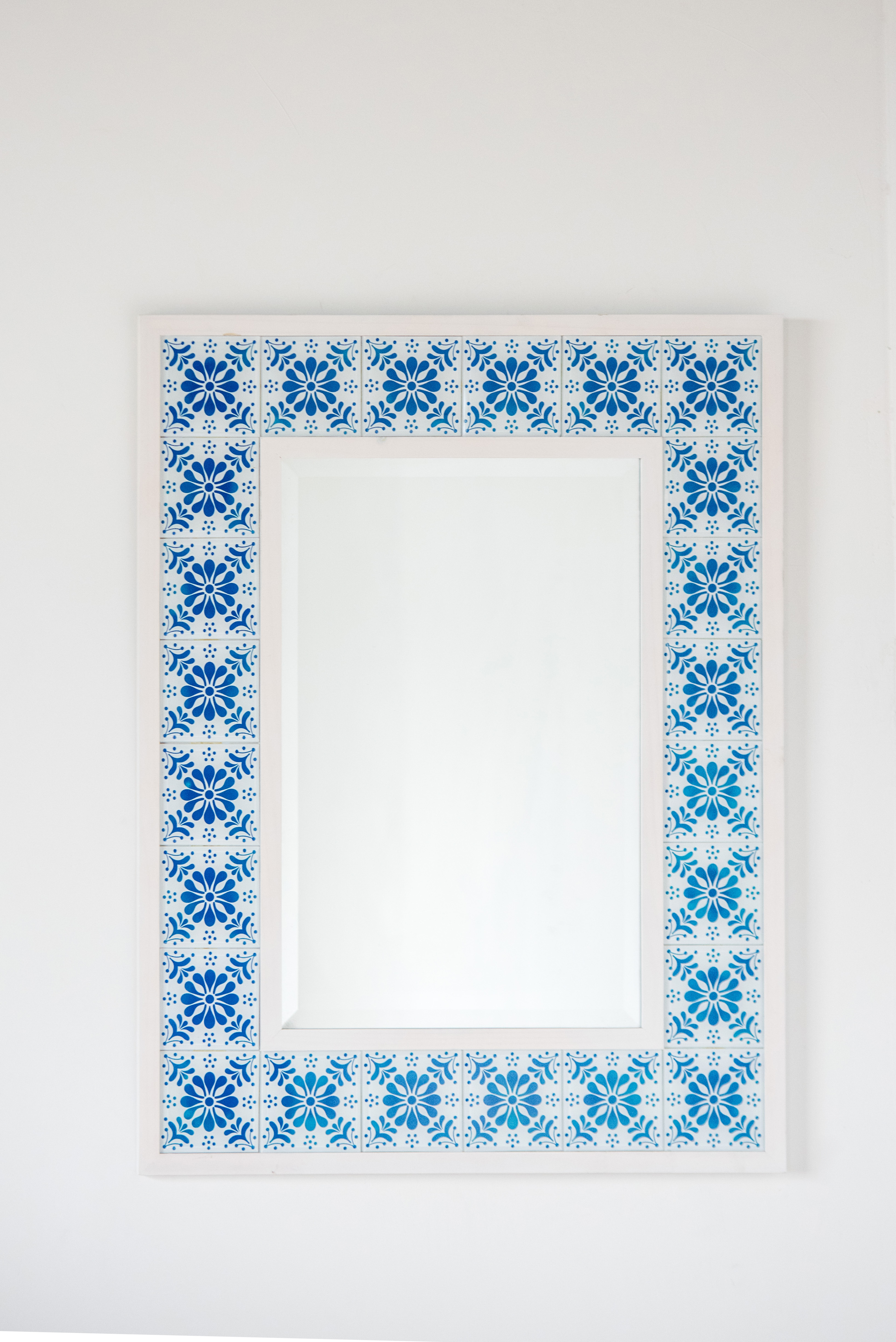 Azulejos de espejo de baño